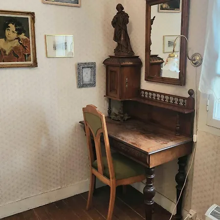 Spacious House Just Steps From The Сasa de vacaciones *